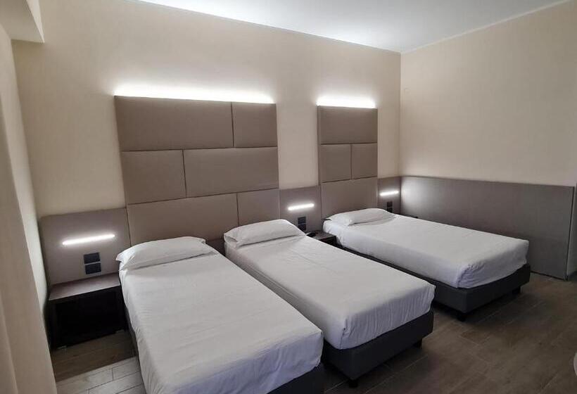 Номер Стандарт Трехместный, Jr Hotels Gate 7 Bologna