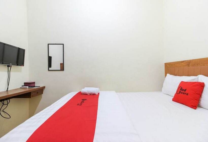 Номер Стандарт, Reddoorz Near Amikom Yogyakarta 2