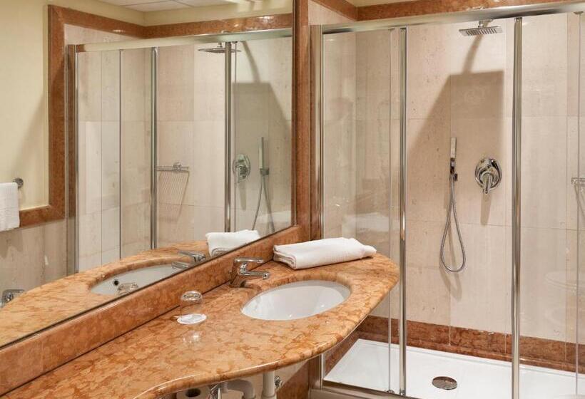 اتاق لوکس, Mercure Villa Romanazzi Carducci Bari