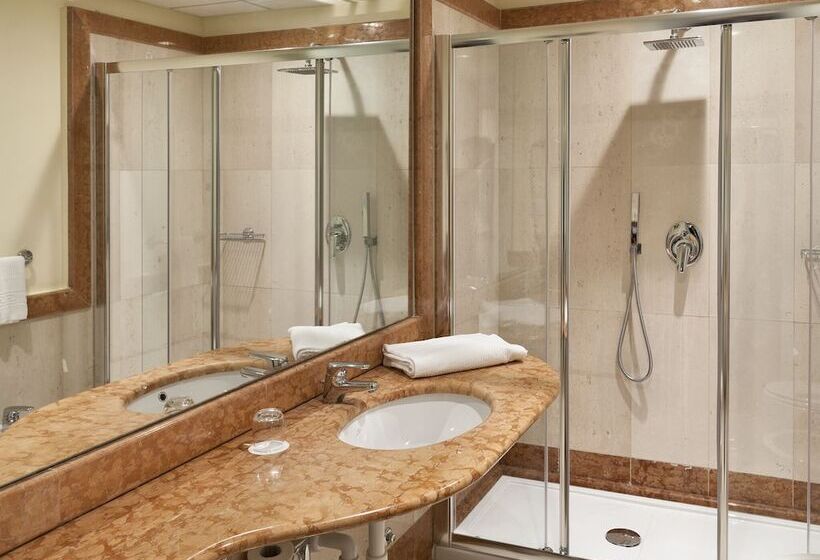 اتاق پرستیژ, Mercure Villa Romanazzi Carducci Bari
