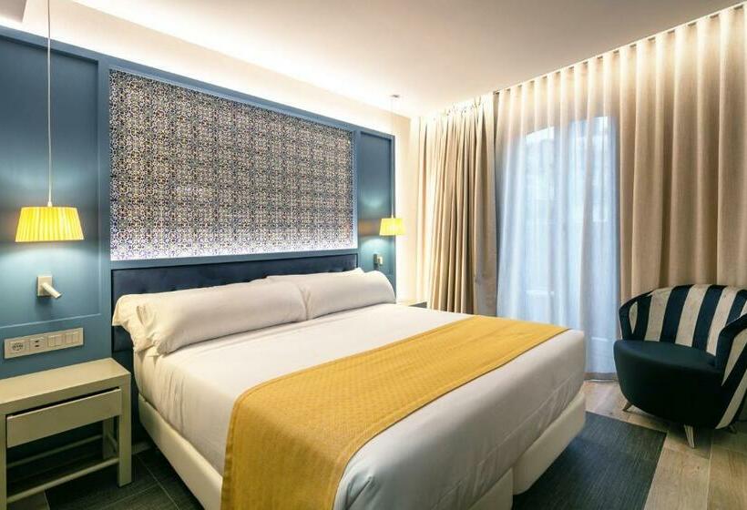 Habitación Estándar con Balcón, Catalonia Porto