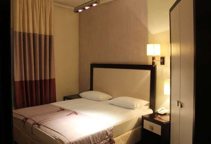 Habitación Estándar, Kazakhstan