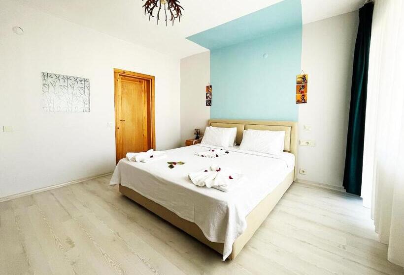 Трехместный Номер Deluxe, Zephyros City Otel