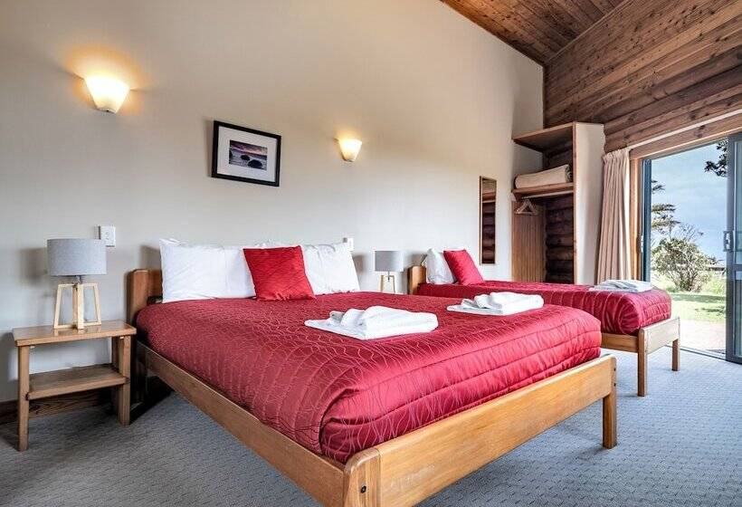 샬레, Shining Star Beachfront Accommodation