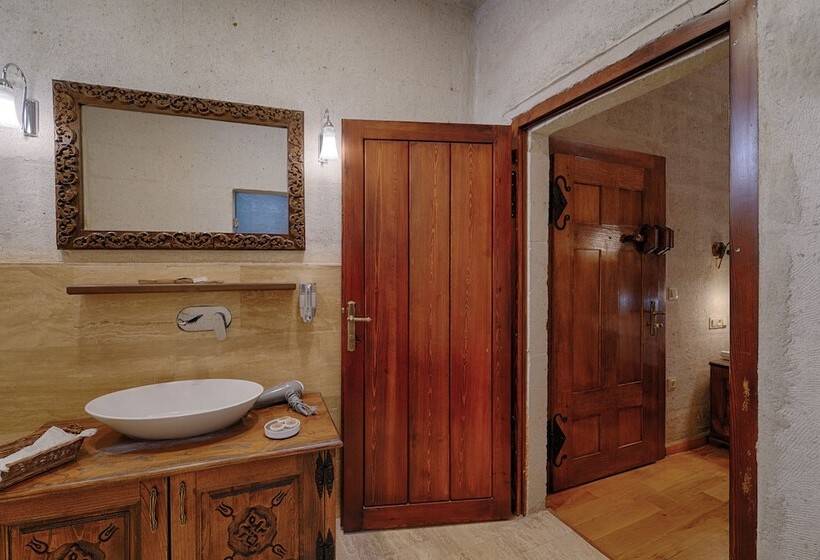 Апартаменты Deluxe 2 Спальни, Yoruk Stone House