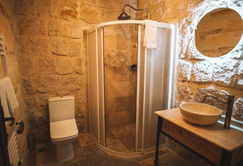 Номер Superior Кровать Кинг, çavuşin Cave House Cappadocia