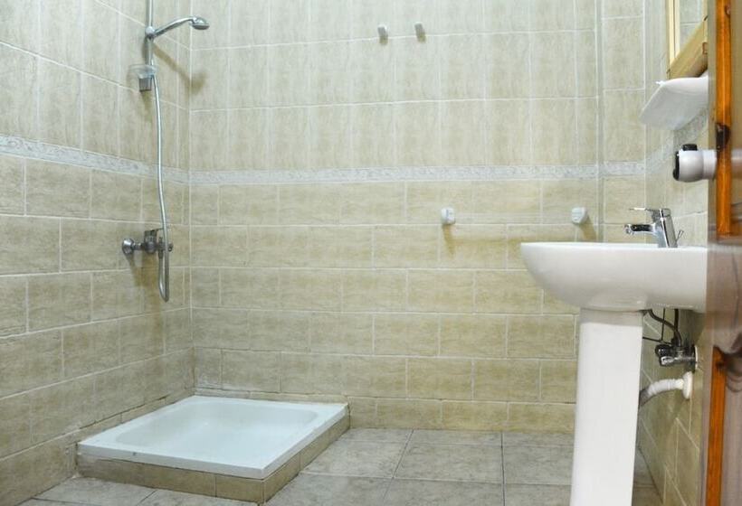 اتاق سوپریور با چشم‌انداز استخر, Jimmy Hotel Dahab