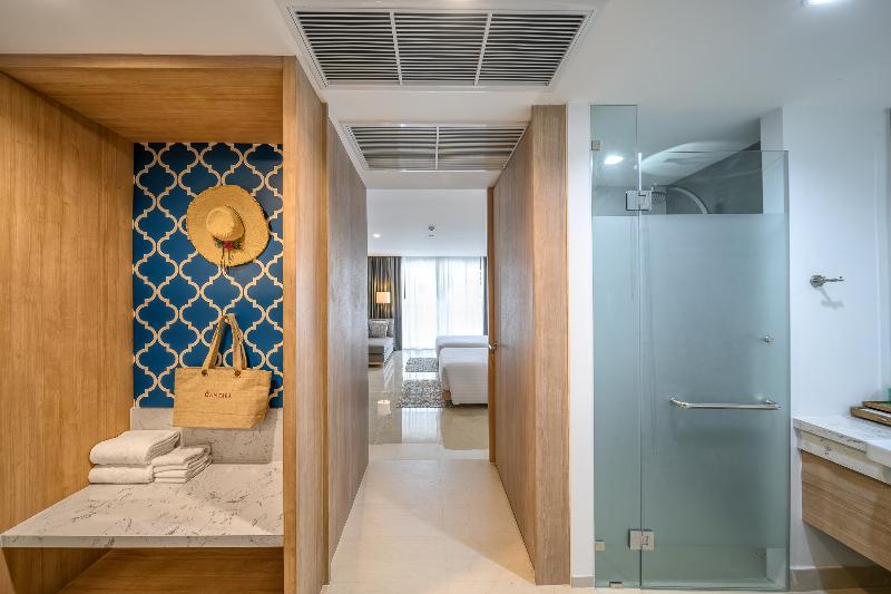 Номер Deluxe, Centara Ao Nang Beach Resort & Spa Krabi, Sha Plus
