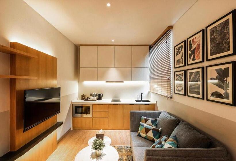 Люкс Premium 2 Спальни, Macalister Hotel Managed By The Ascott Limited