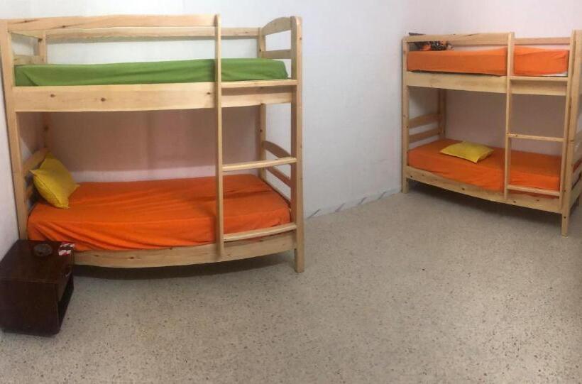 Кровать в Общей Комнате, Auberge Alferdaous
