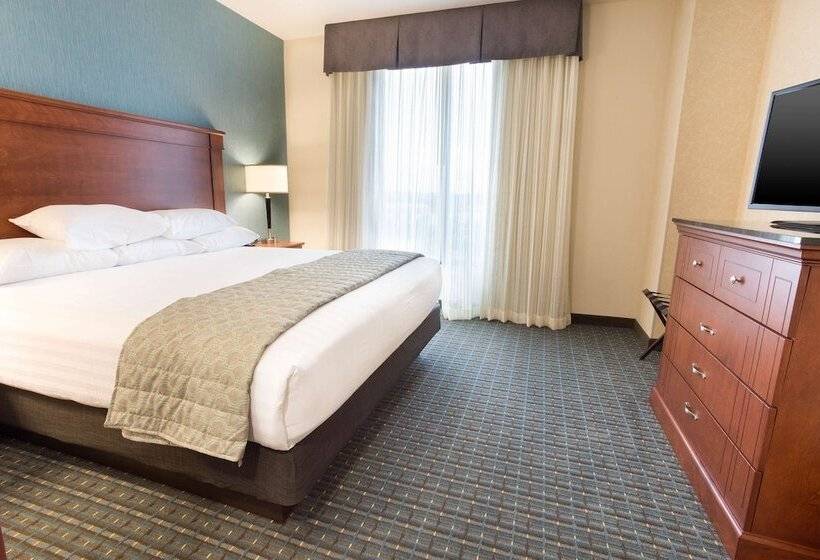 身障者適用スイートルーム, Drury Inn & Suites St. Louis Brentwood