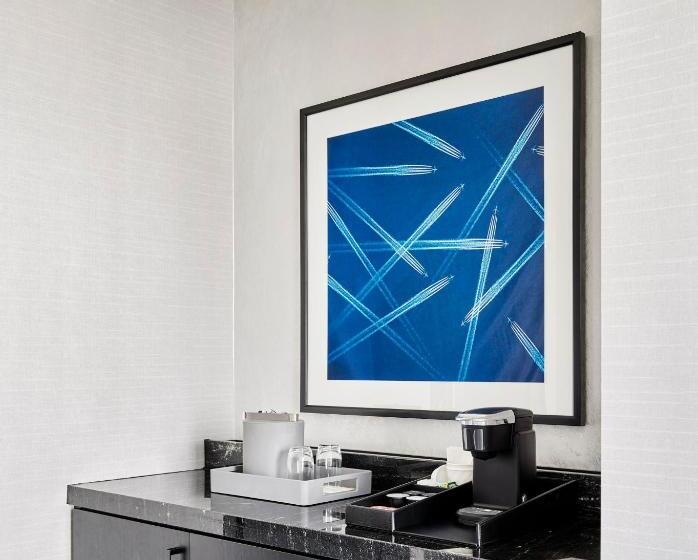 Номер Deluxe, Loews Kansas City