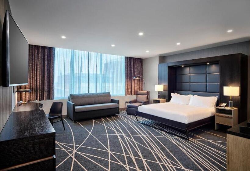 Студия Стандарт, Loews Kansas City