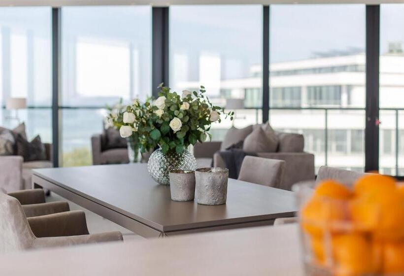 Королевский Номер, Dune Resort Mielno   B