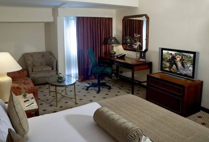 سوییت اجرایی, Avari Lahore