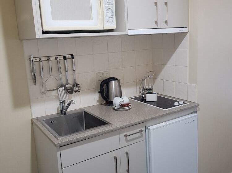 Студия Стандарт, Quest Auckland Serviced Apartments