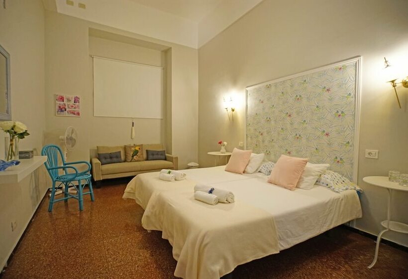Quarto Estandar Banheiro Compartilhado, Casa Kilig