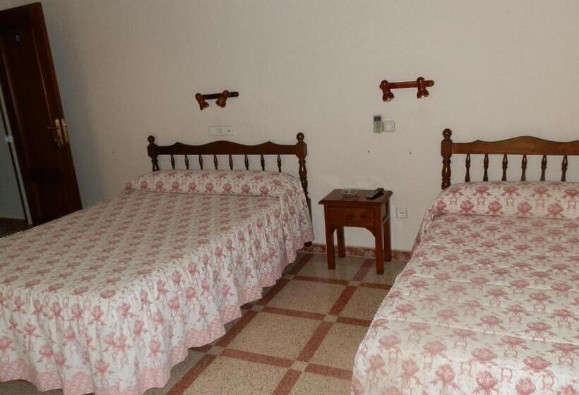 اتاق استاندارد, Hostal San Poul
