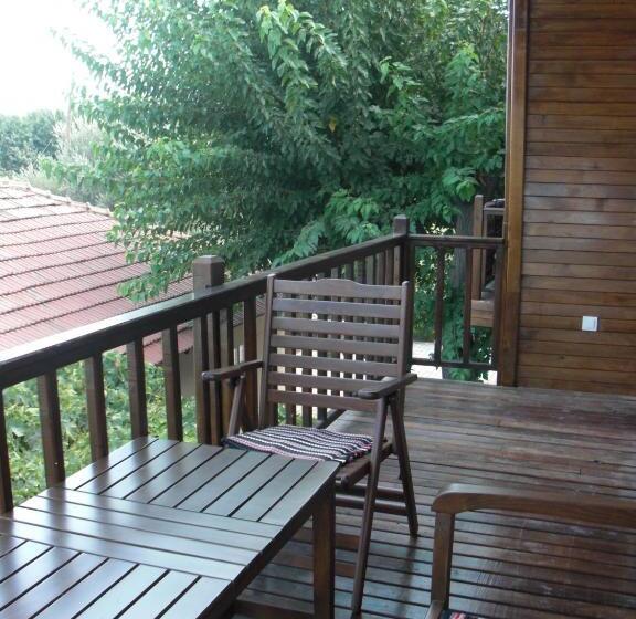 Апартаменты 2 Спальни, Sunset Boutique Hotel & Apartments