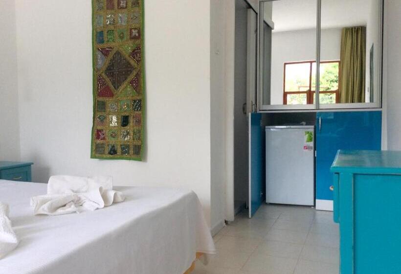 Трехместный Номер Комфорт, Sunset Boutique Hotel & Apartments