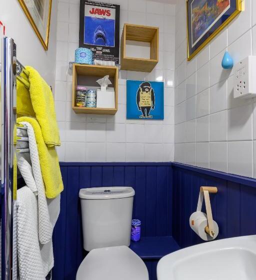 Quarto Estandar, Number 18