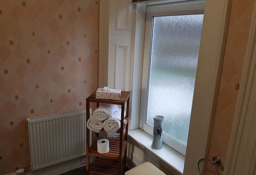 Номер Стандарт Трехместный, Seaview Guest House