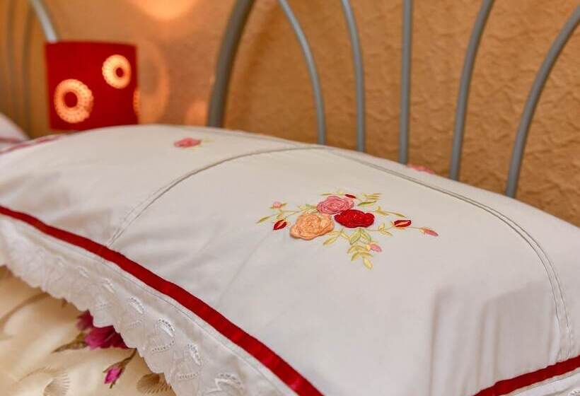 Номер Стандарт, The Warren Guest House
