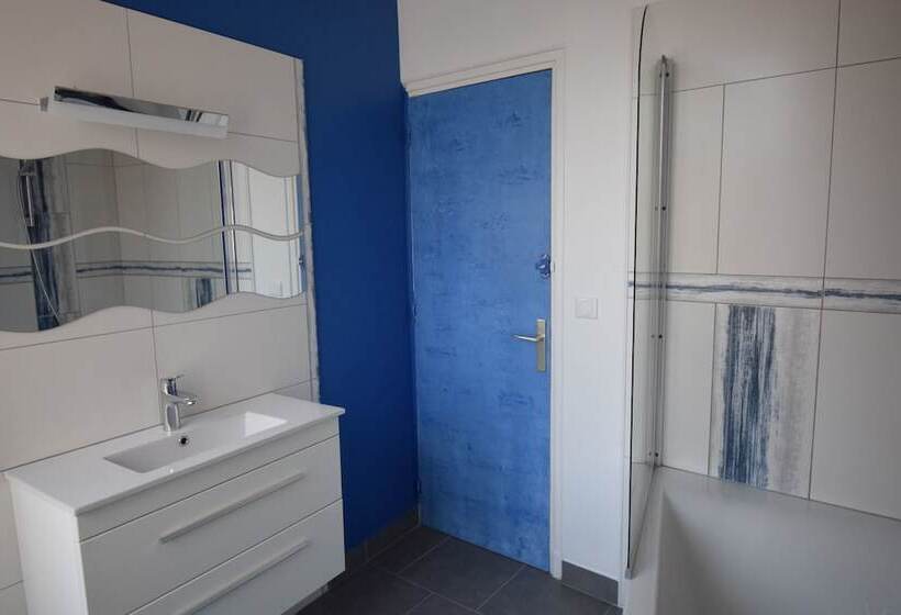 اتاق استاندارد, Art Home Bnb