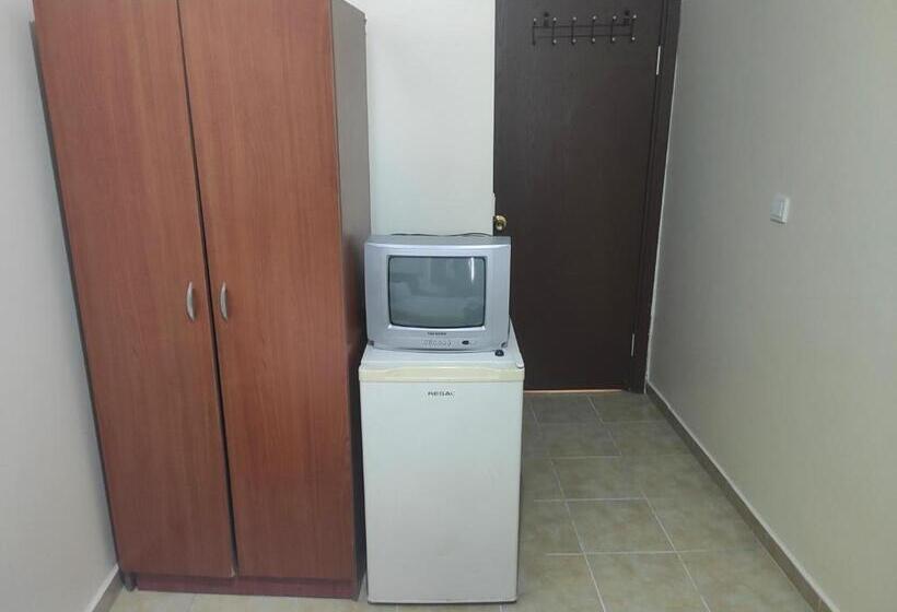 اتاق استاندارد یک نفره, şah Otel