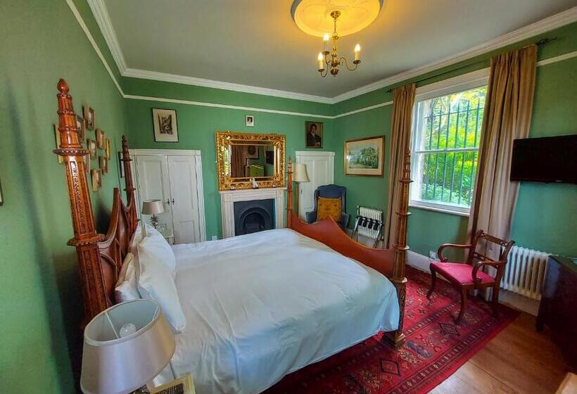 Quarto standard, Grosvenor Villa