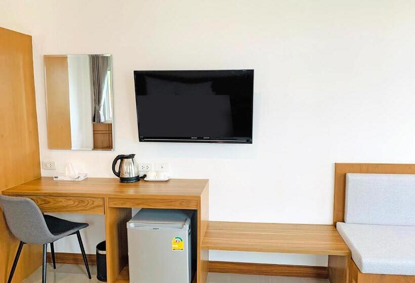 Номер Deluxe Вид на Море с Балконом, Horizon Beach Resort Koh Jum