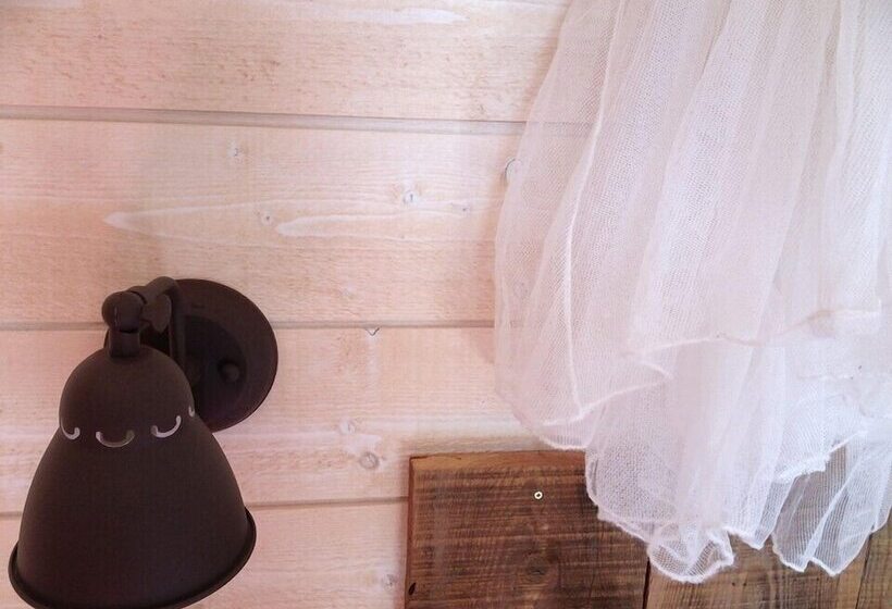 Хижина, La Cabane Des Amoureux