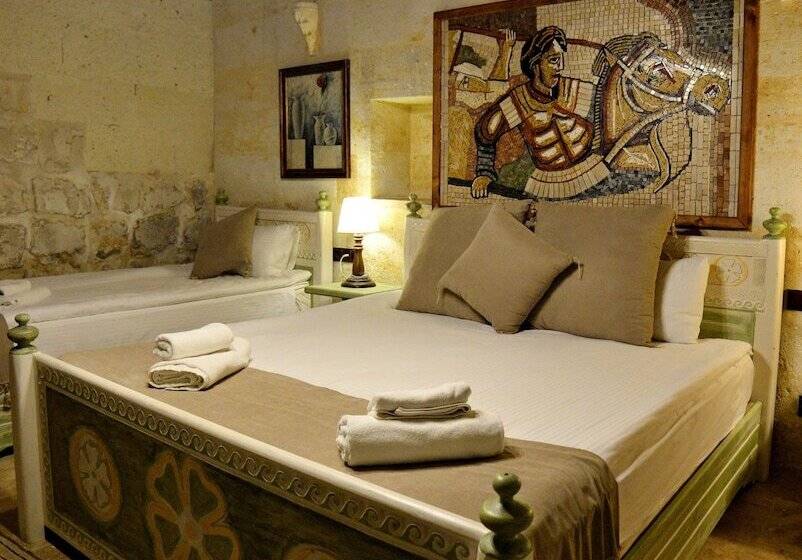 패밀리 룸, Caftan Cave Suites