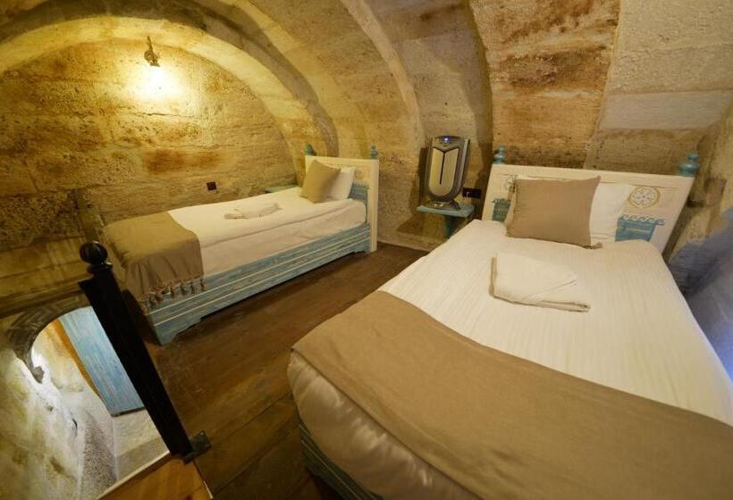 패밀리 룸, Caftan Cave Suites