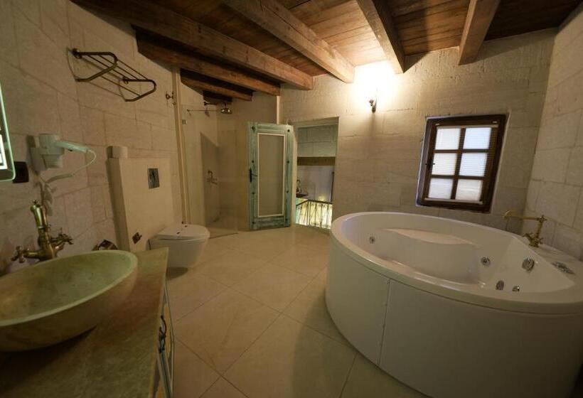 스탠다드 룸 킹사이즈 침대, Caftan Cave Suites