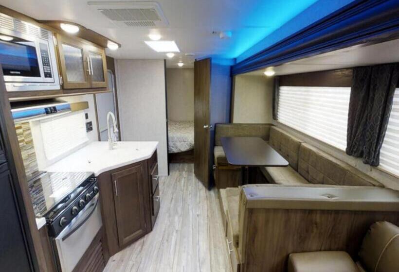 Люкс 2 Спальни, Grand Canyon Rv Glamping