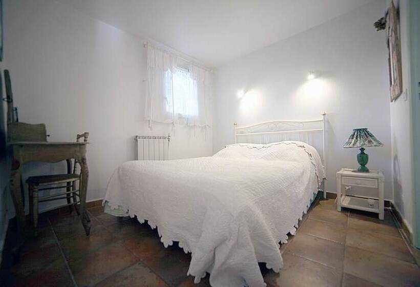 Номер Стандарт, B&b Le Clos Des Vignes Saint Raphael