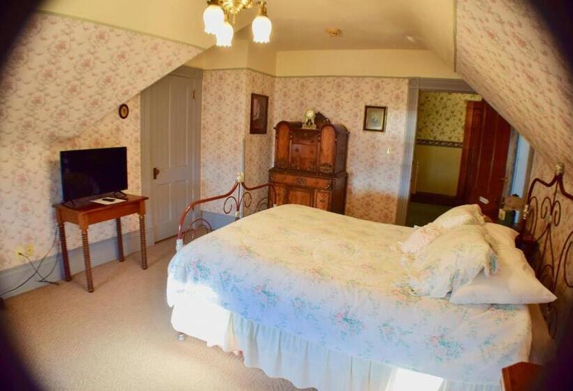 Номер Стандарт, The Hancock House Bed & Breakfast Inn