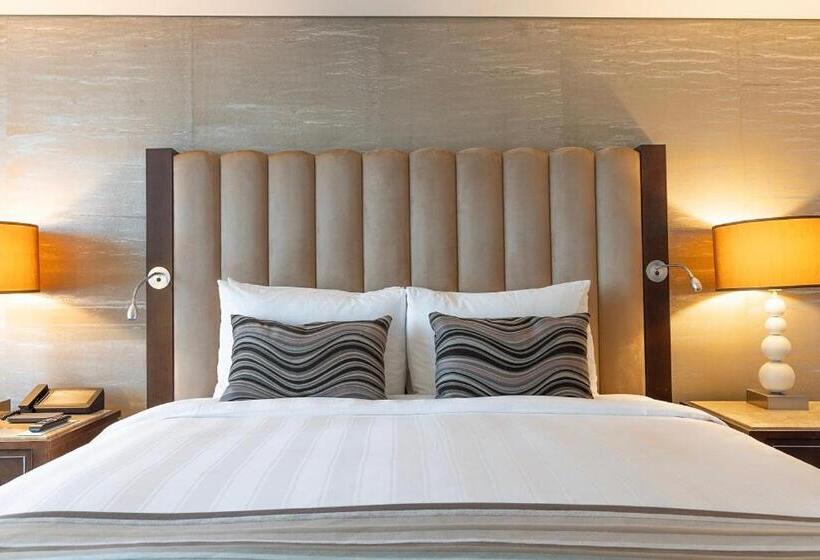 Полулюкс Кровать Кинг, Lotte Hotel Busan