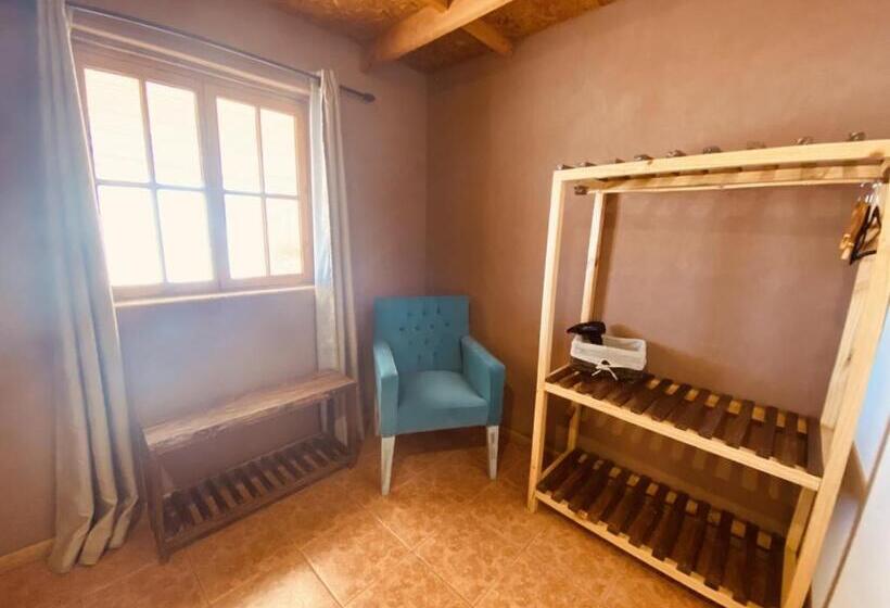 标准间, Hostal Katari