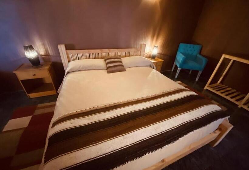 四人标准间, Hostal Katari