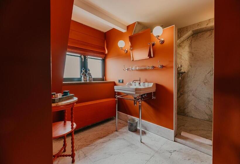 Люкс Повышенной Комфортности, Boutique Hotel Zeeuws Meisje