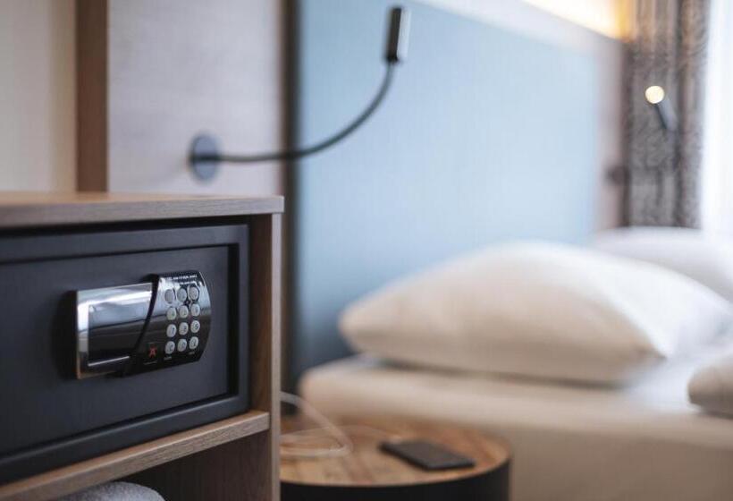 Номер Superior, Garner Hotel Hamburg Nord, An Ihg