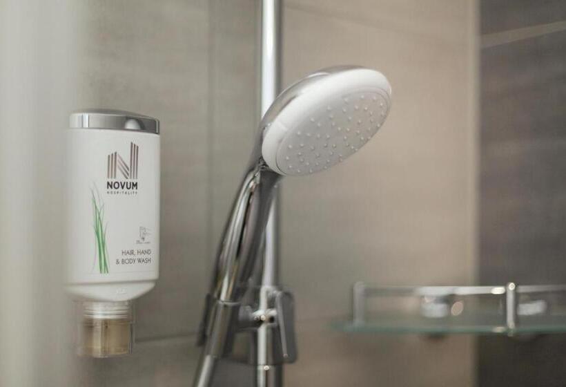 Номер Deluxe, Garner Hotel Hamburg Nord, An Ihg