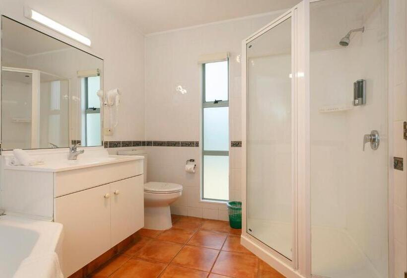 Студия Стандарт, Great Lake Motel Taupo