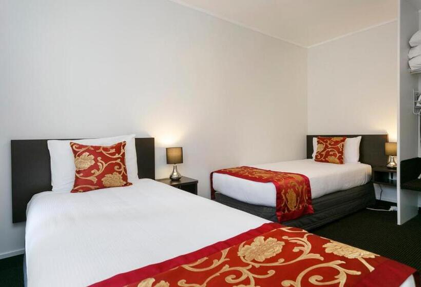 Студия Стандарт, Great Lake Motel Taupo