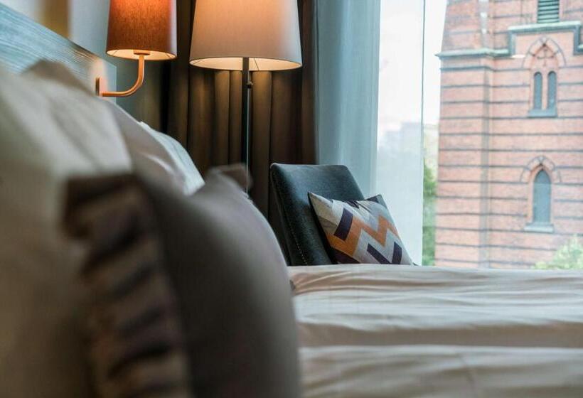 Standard-huone, Scandic Continental