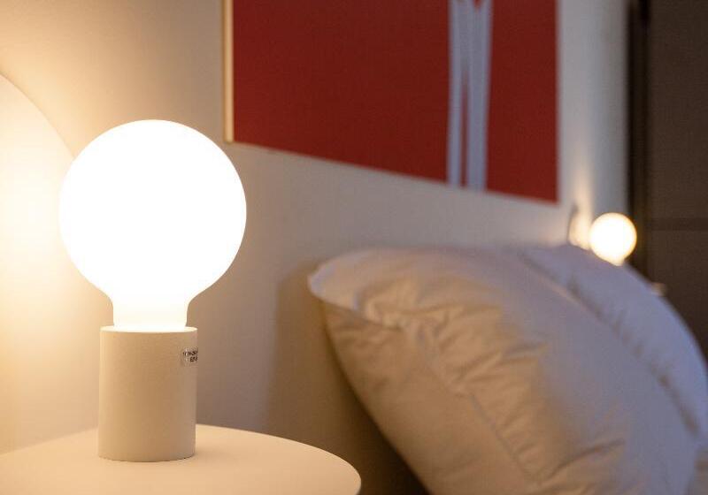 اتاق استاندارد, Lobby Collective Hostel  Lecce