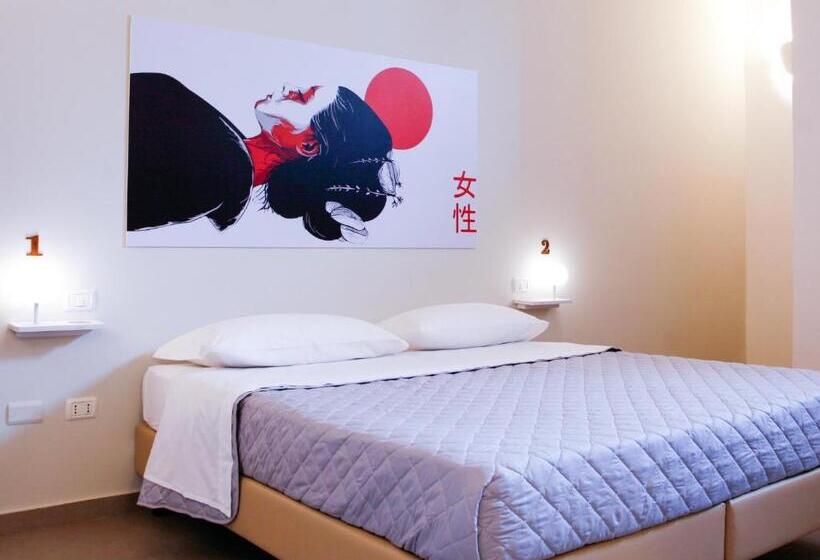 اتاق خانوادگی, Lobby Collective Hostel  Lecce