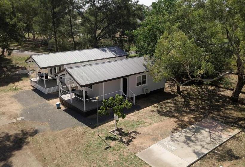 Люкс 2 Спальни, Gulgong Tourist Park